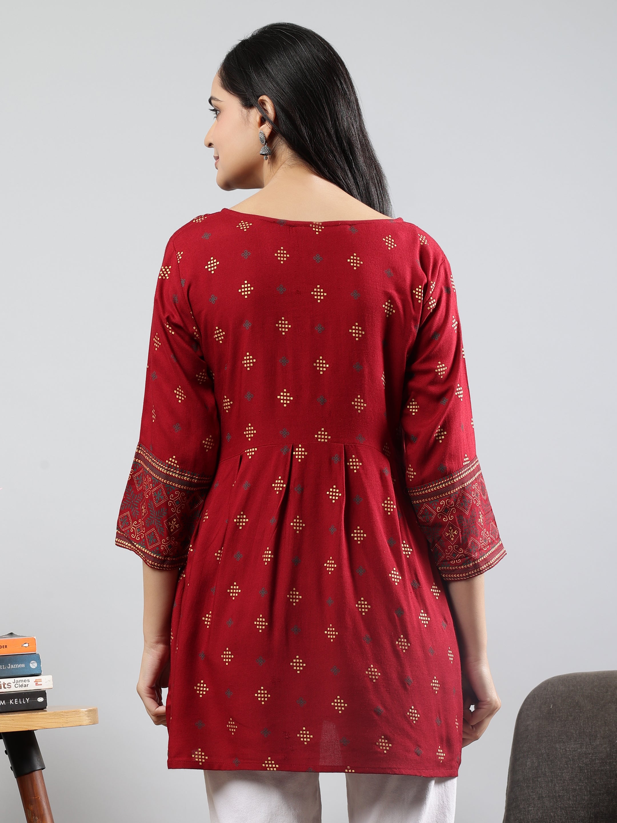 Floral Printed Maroon Round Neck Three Quarter Sleeves Top