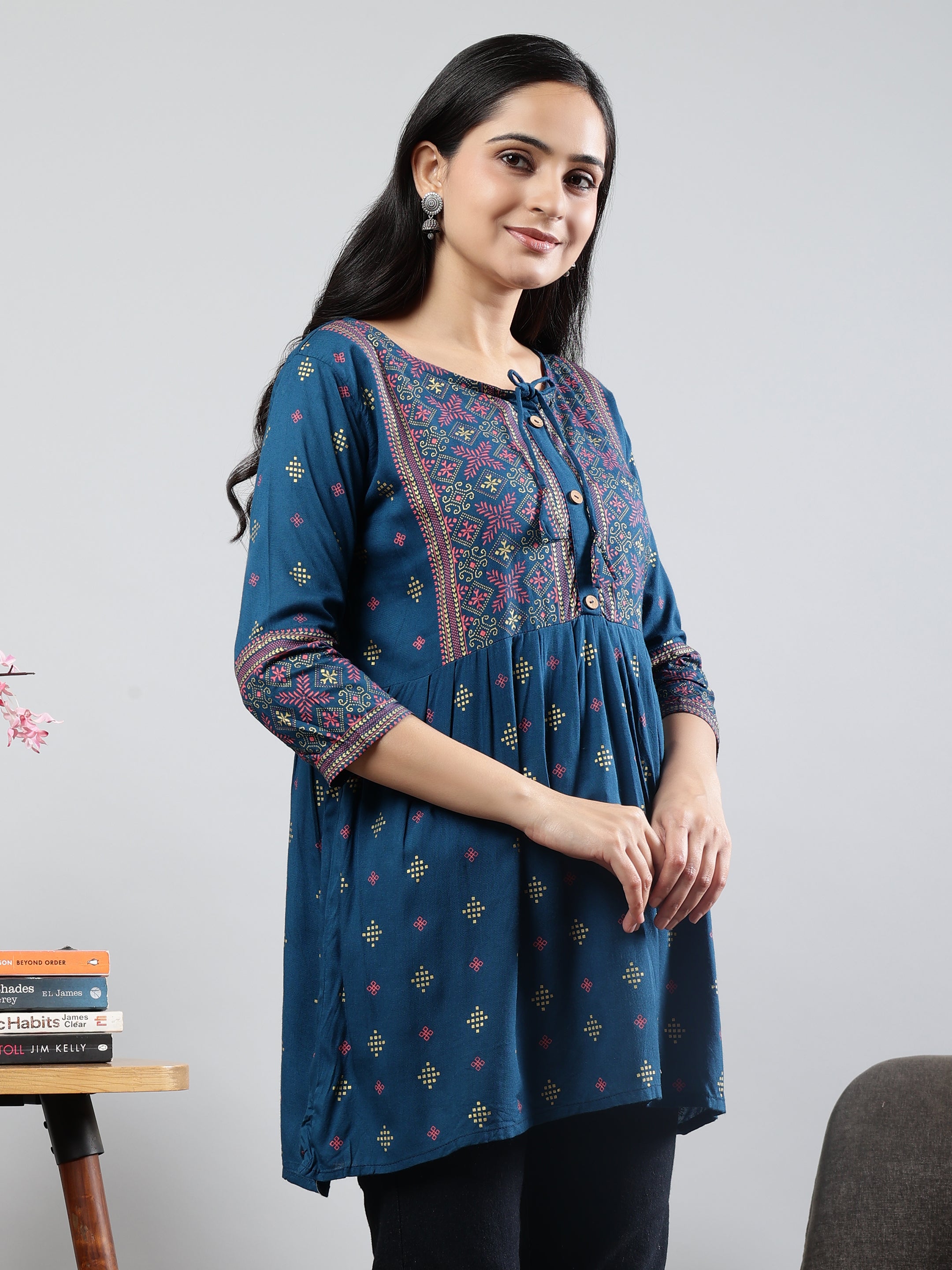 Floral Printed Blue Round Neck Three Quarter Sleeves Top