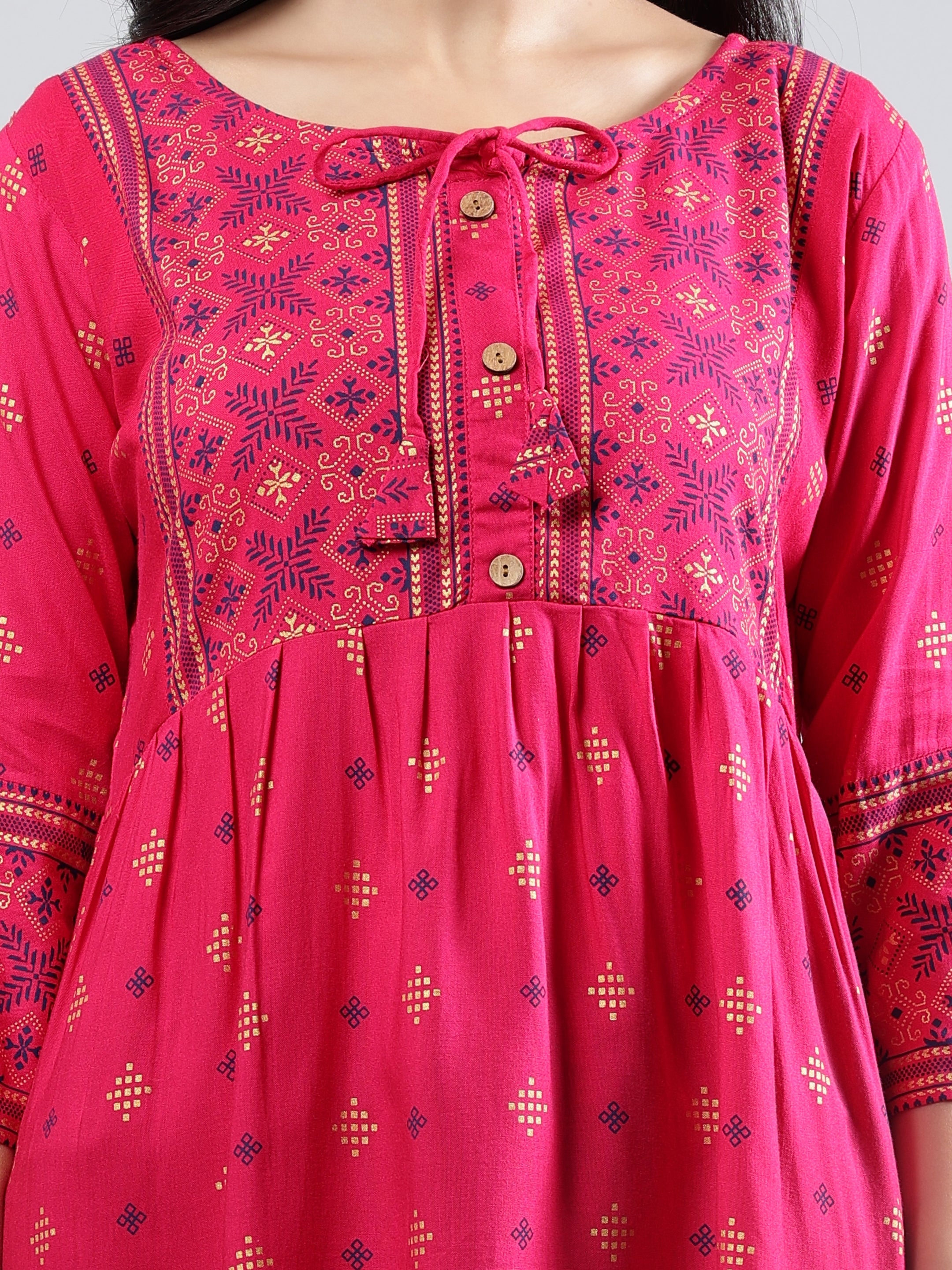 Floral Printed Pink Round Neck Three Quarter Sleeves Top