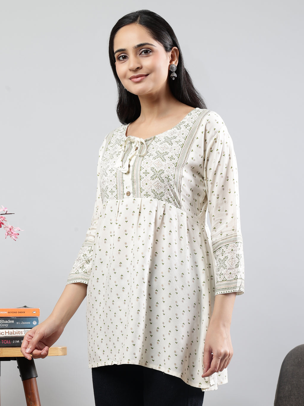 Floral Printed white Round Neck Three Quarter Sleeves Top