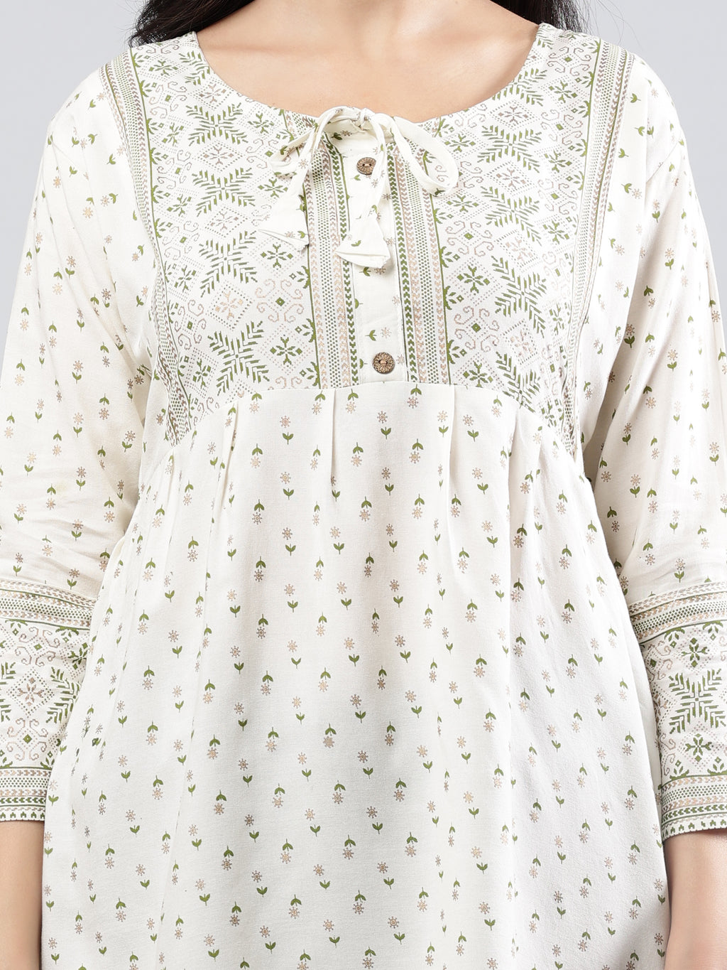 Floral Printed white Round Neck Three Quarter Sleeves Top