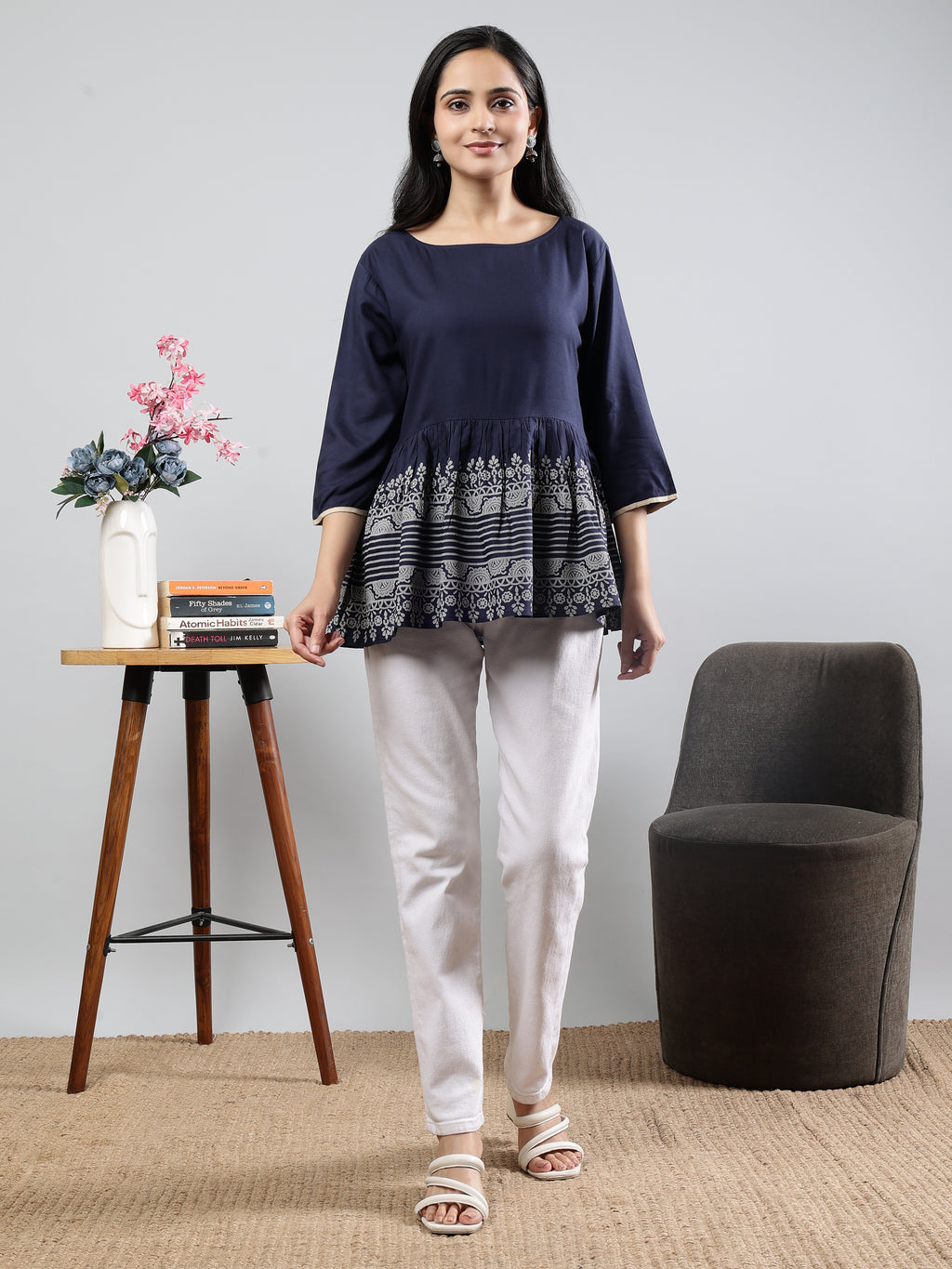 Round Neck Printed three Quarter Sleeves Top