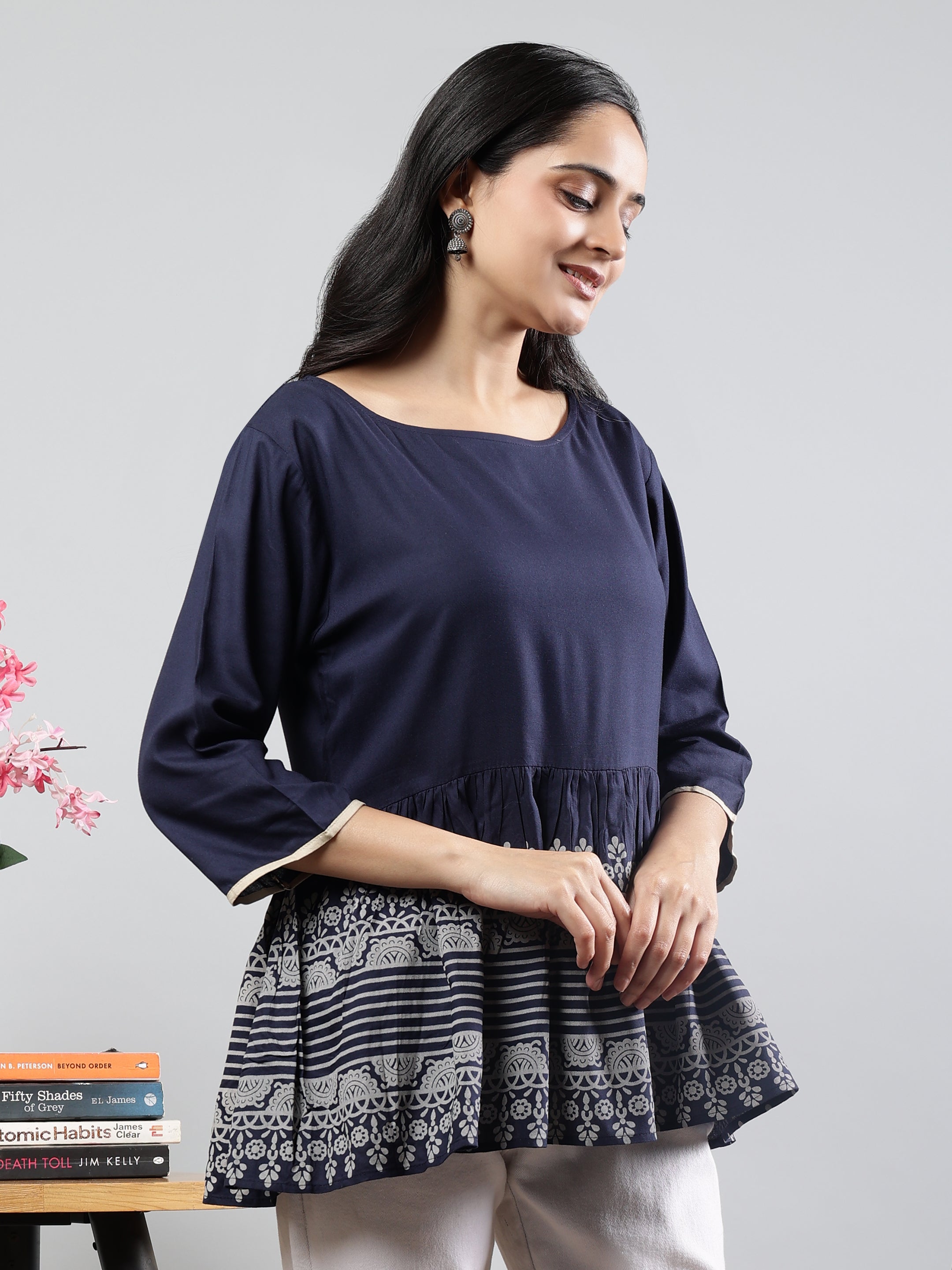 Round Neck Printed three Quarter Sleeves Top