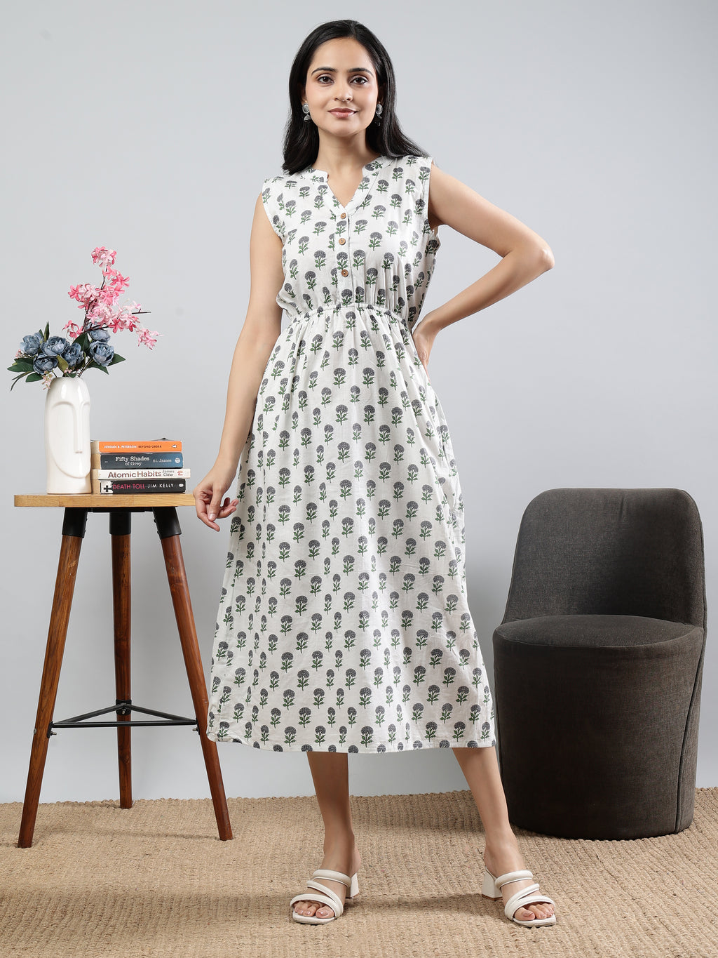 Sleeveless Off-White Printed Cotton Dress with Buttoned Neckline Detail