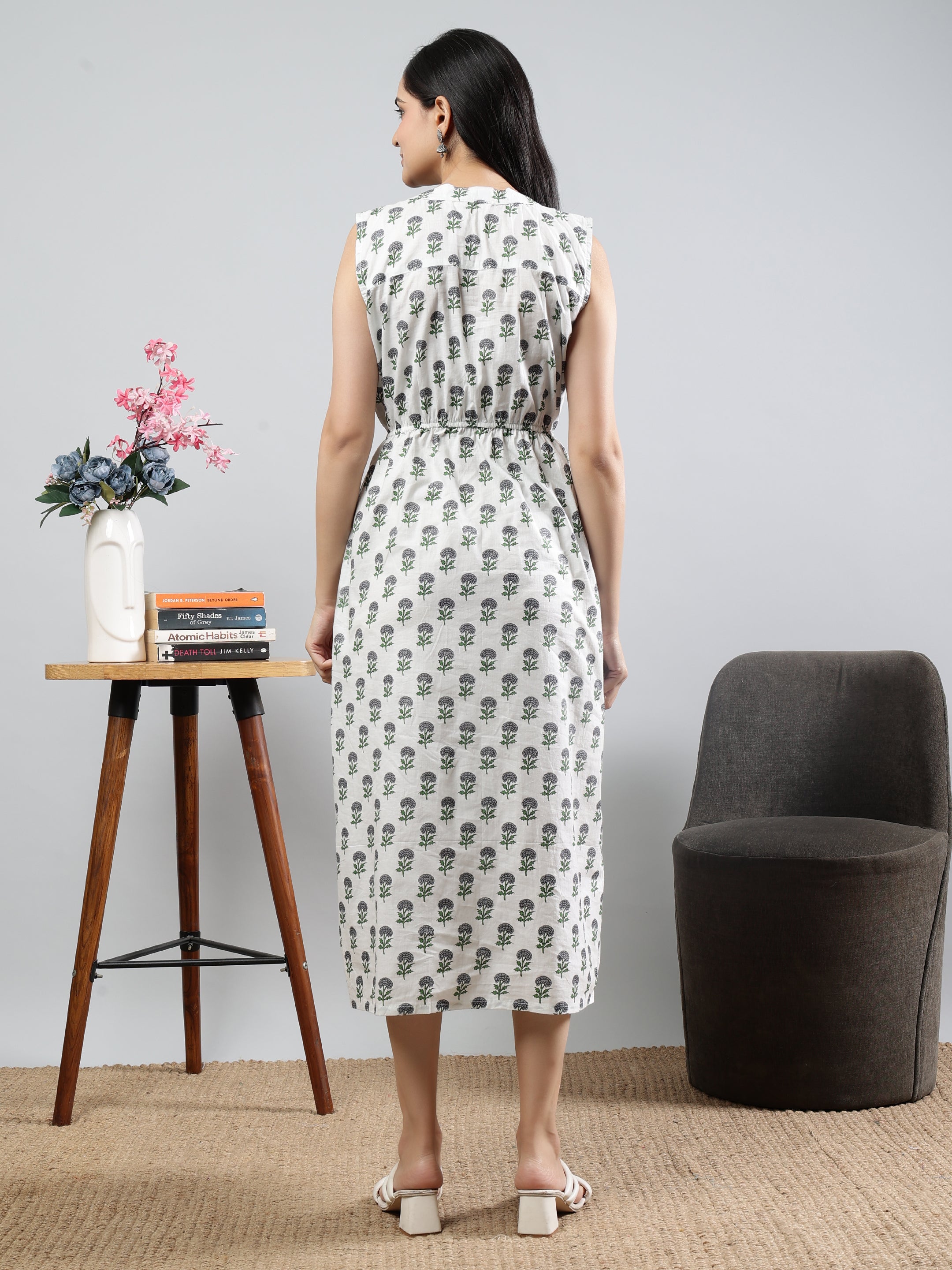 Sleeveless Off-White Printed Cotton Dress with Buttoned Neckline Detail