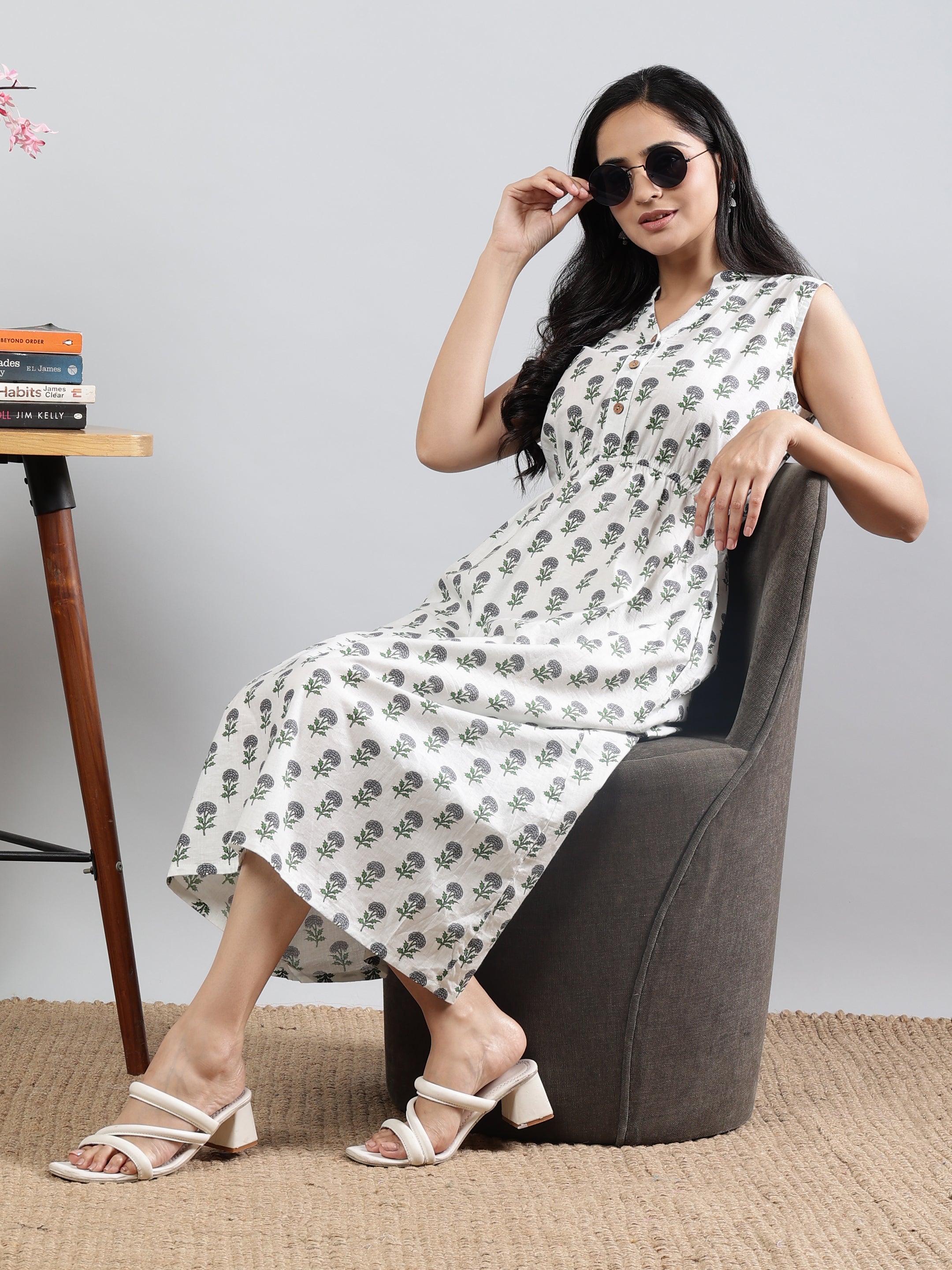 Sleeveless Off-White Printed Cotton Dress with Buttoned Neckline Detail