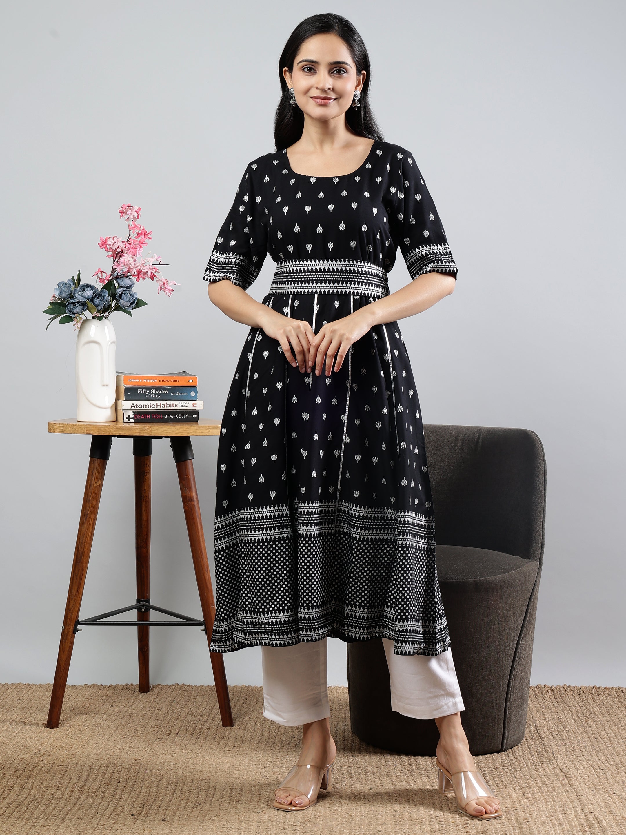 Black Printed Fit and Flare Kurta with Elbow Sleeves