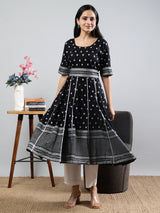 Black Printed Fit and Flare Kurta with Elbow Sleeves Black Rayon