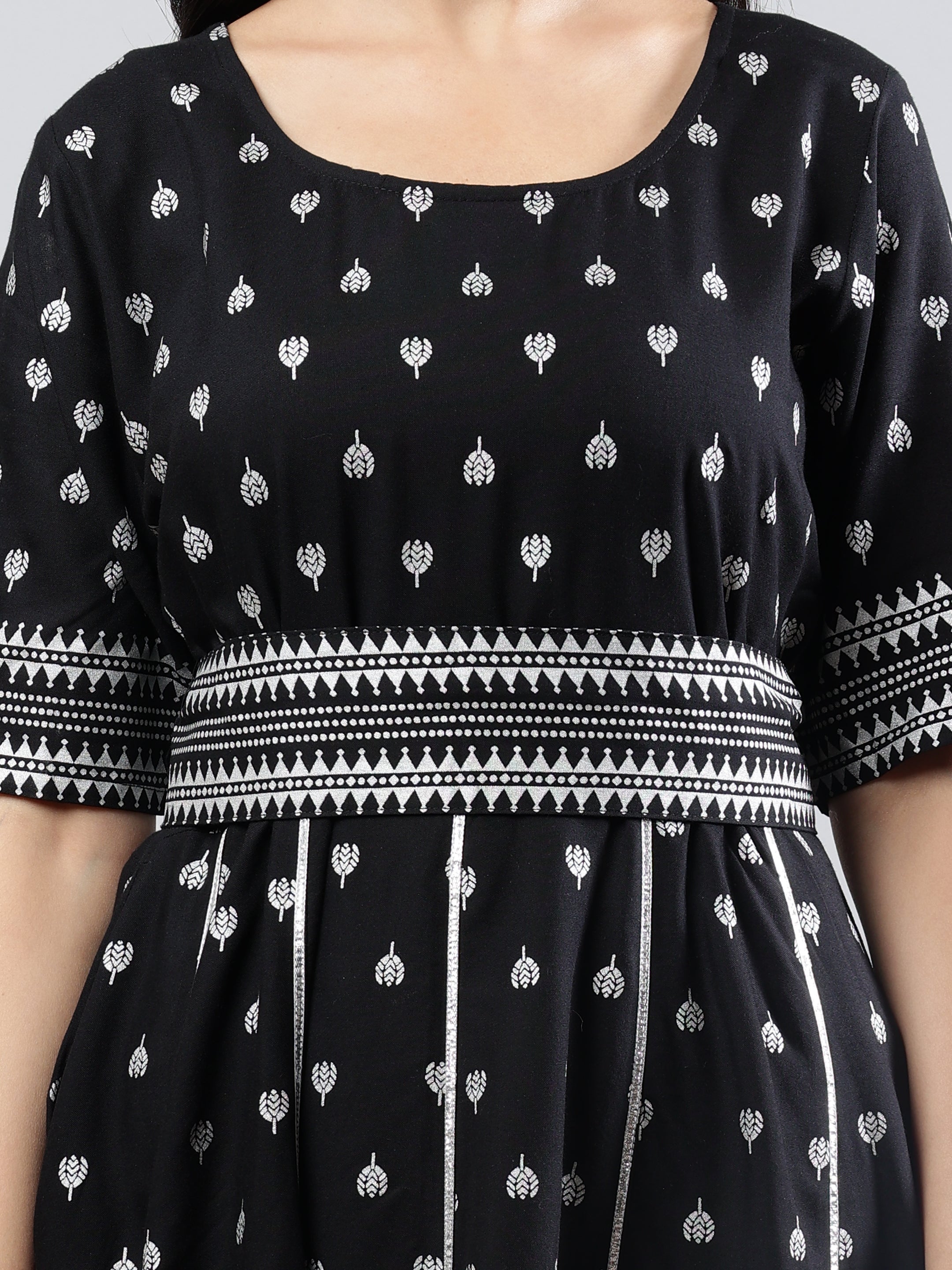 Black Printed Fit and Flare Kurta with Elbow Sleeves